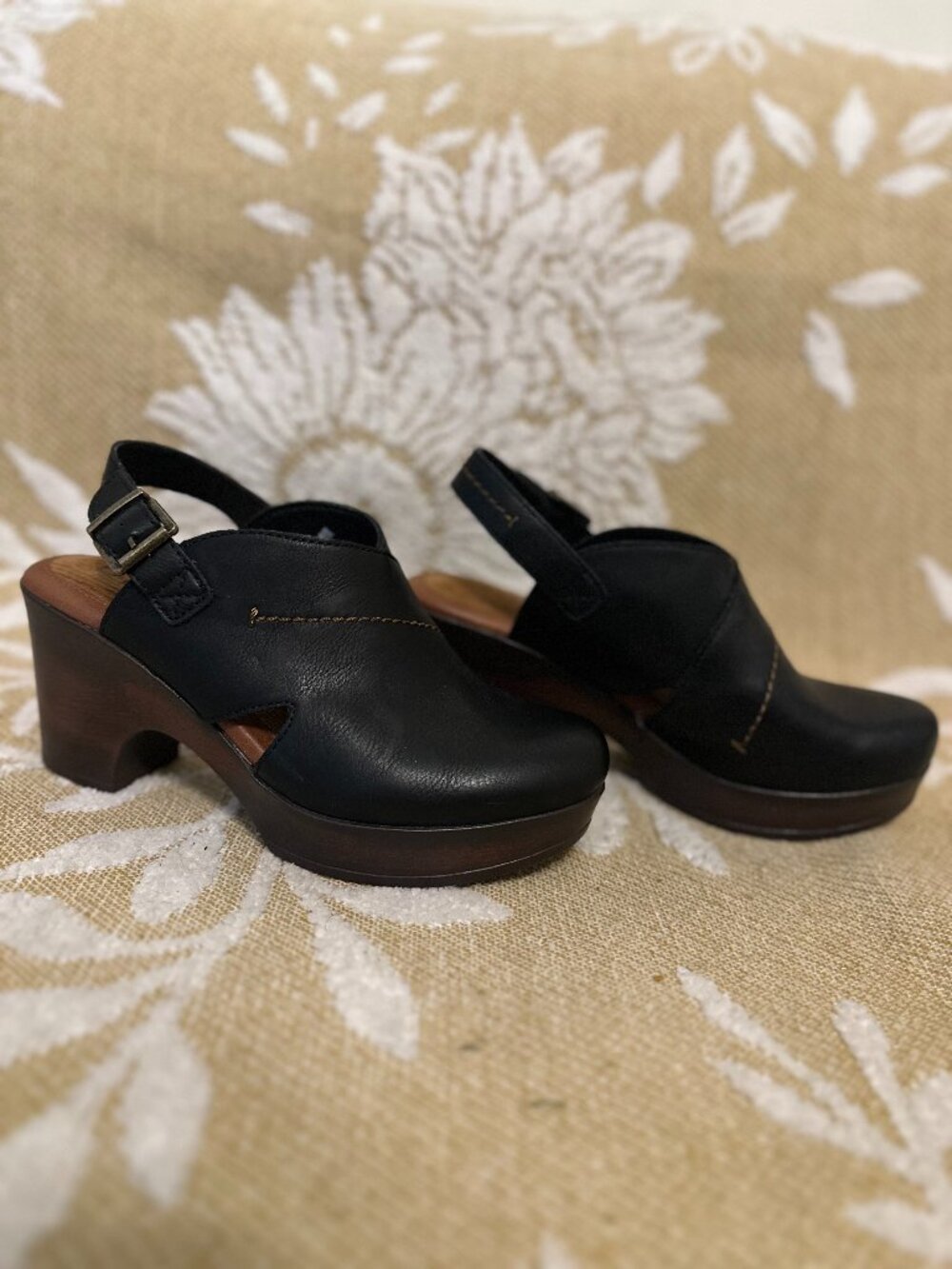 BOC Black Leather Heeled Clogs Size 8